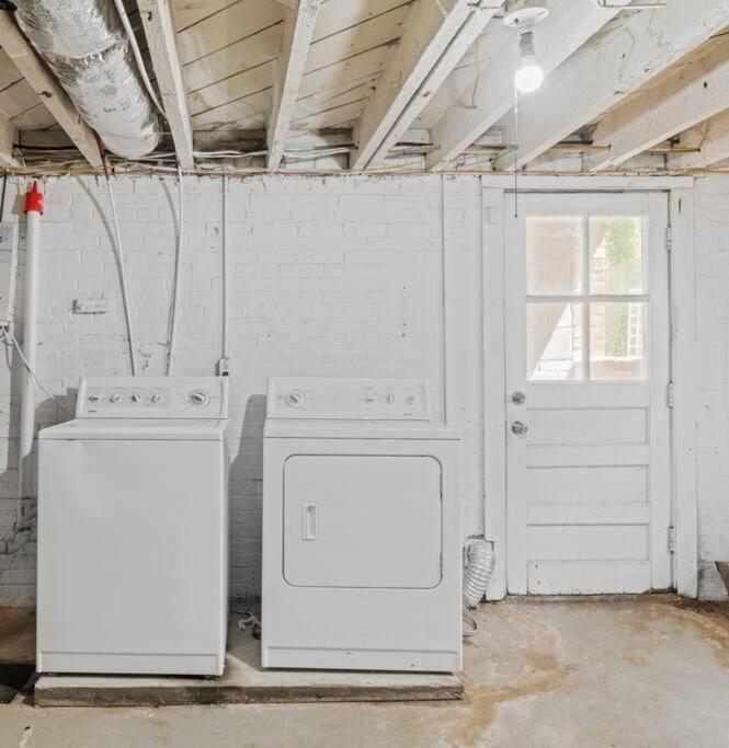 Private House + Yard Central Location To All Rva Ρίτσμοντ Εξωτερικό φωτογραφία