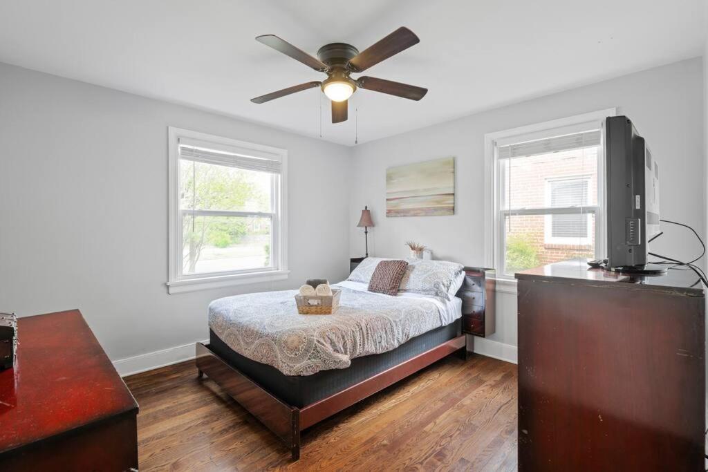Private House + Yard Central Location To All Rva Ρίτσμοντ Εξωτερικό φωτογραφία