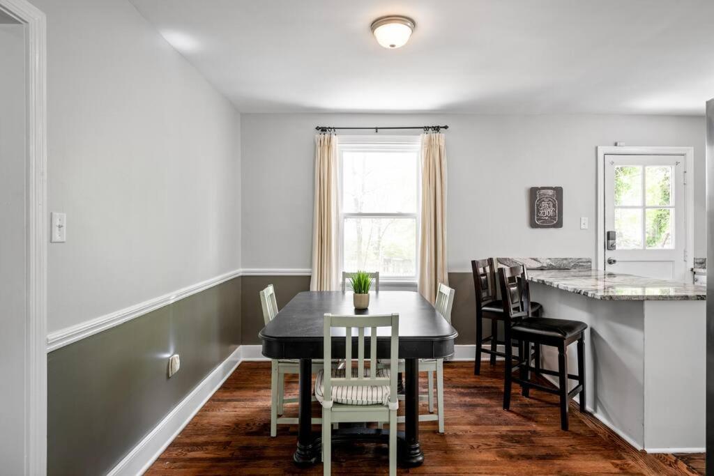 Private House + Yard Central Location To All Rva Ρίτσμοντ Εξωτερικό φωτογραφία
