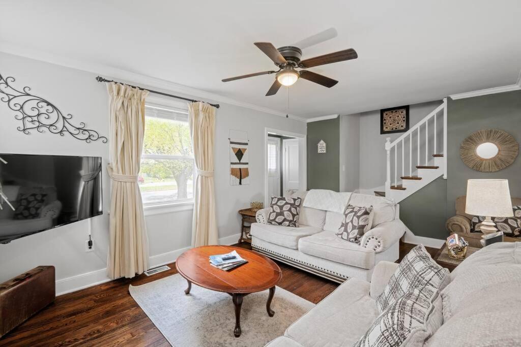 Private House + Yard Central Location To All Rva Ρίτσμοντ Εξωτερικό φωτογραφία